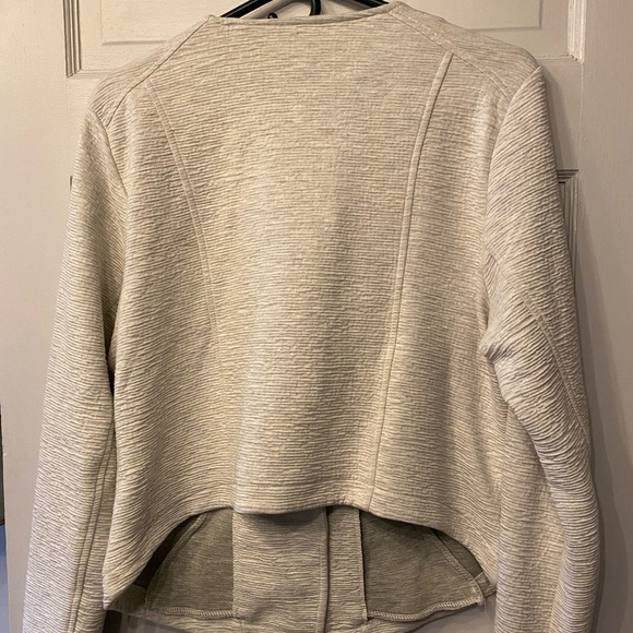 Torrid jacket - Picture 3 of 3